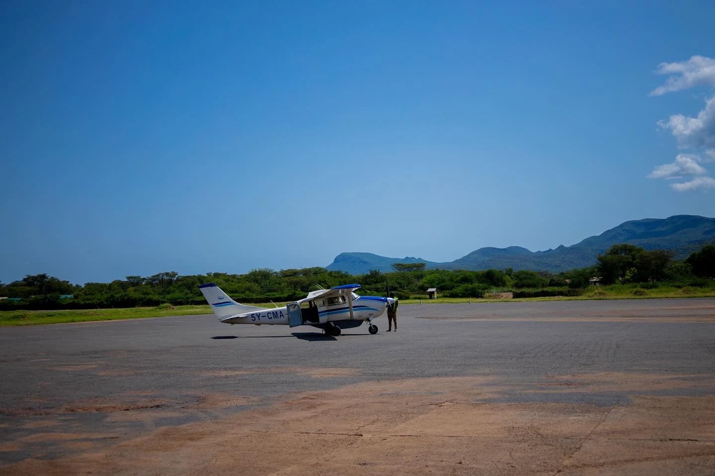Avión misionero en África